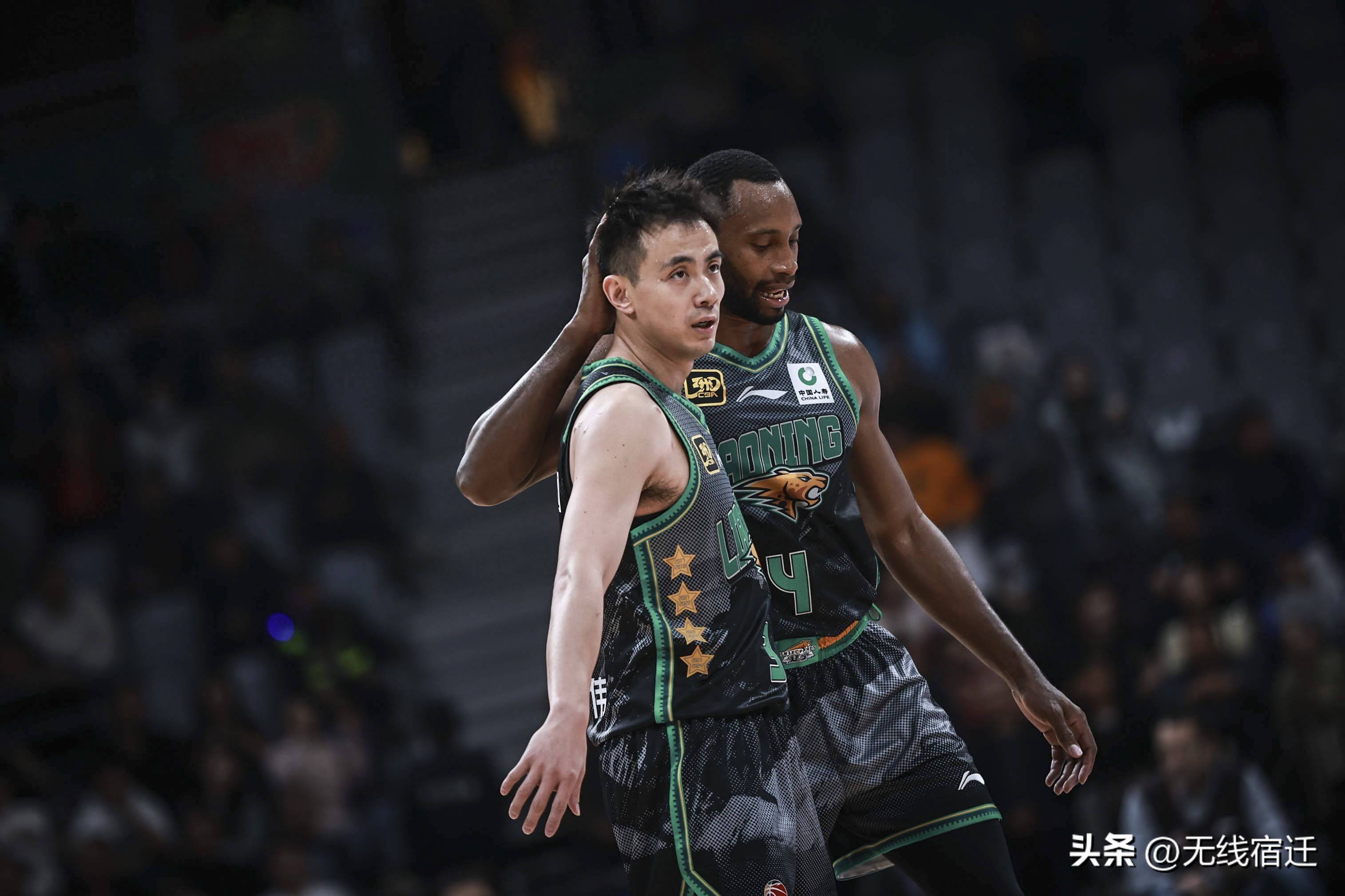 赛后体能课后，广厦男篮单刀错失备战NBA常规赛，悬念犹存，临场指挥获称赞的简单介绍